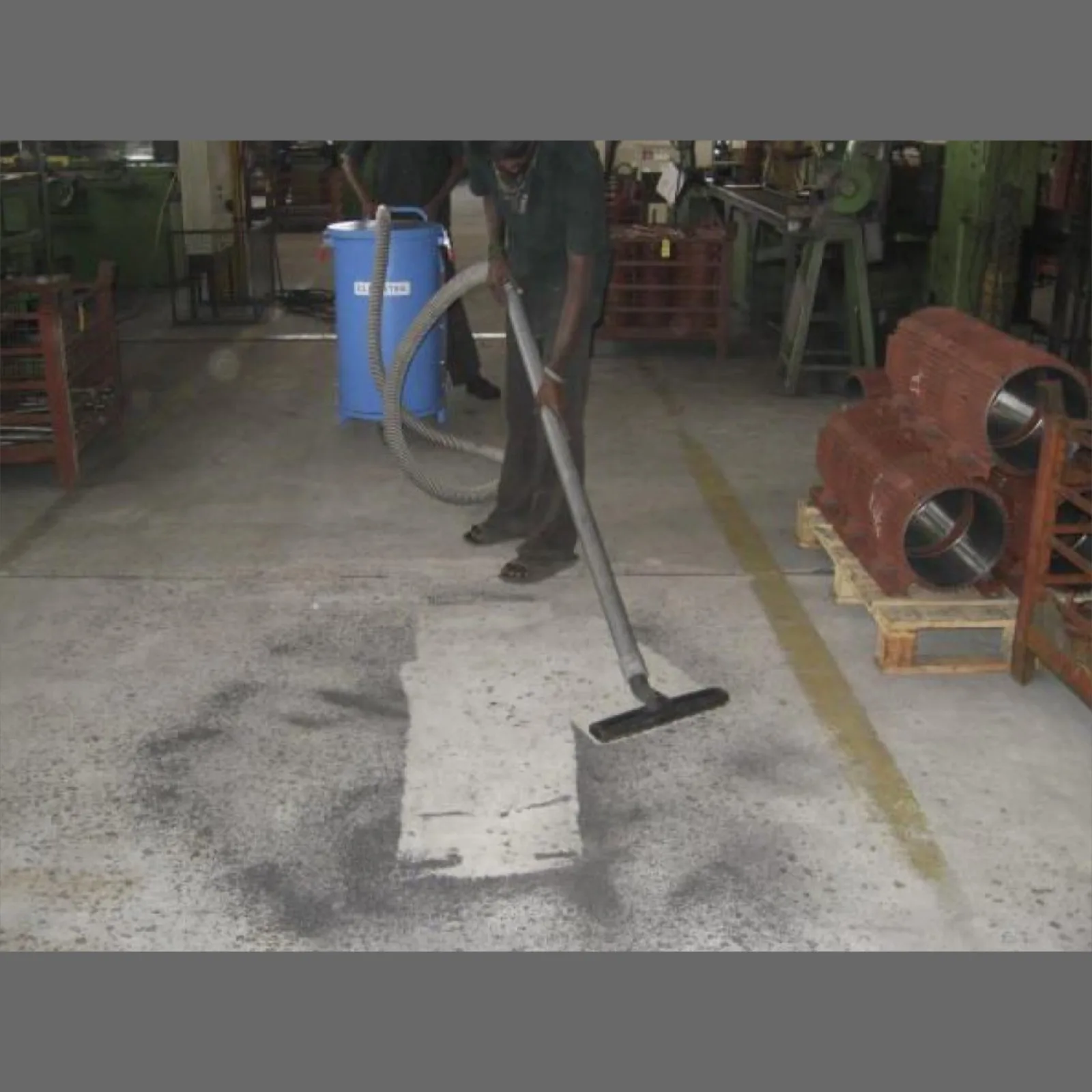 Top Industrial Vacuum Cleaners | Heavy-Duty Cleaning Solutions by Cleantek